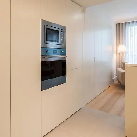 Stylish & Bright By Hostwise *