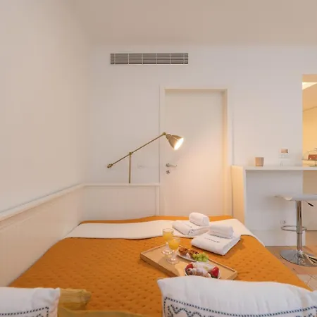 Hostwise - Stylish & Bright Διαμέρισμα Πόρτο