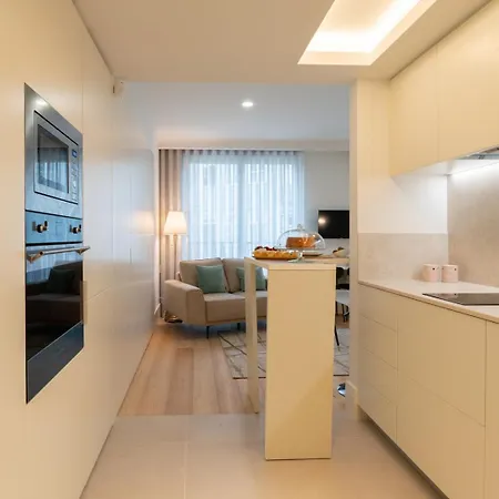 Hostwise - Stylish & Bright Apartamento Porto